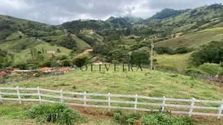 Foto 6 de Seu espaço no campo, com fácil acesso e muito potencial!
