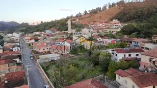 Foto 13 de Lote no Centro de Delfim Moreira — 320 m² (5 lotes disponíveis)