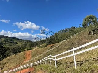 Foto 11 de Chácara em Delfim Moreira — 20.000 m²